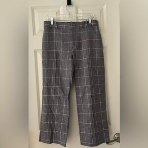 Women’s Zara flat front cropped black/gray houndstooth pants with light blue M